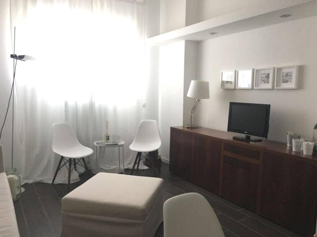 Quiet And Comfortable In Porta Romana Mailand